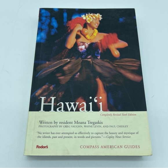 Hawaii Book by Moana Tregaskis Compass American Guides Softcover - Picture 1 of 9